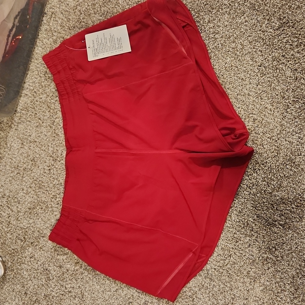 Lululemon Hotty Hot HR Short 4” Lined